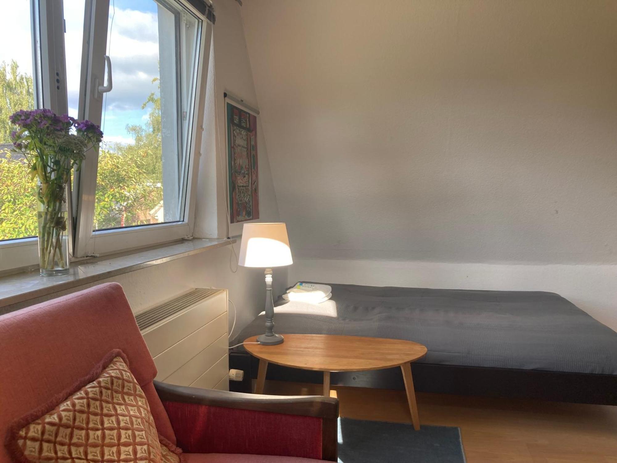 Privatzimmer Am Volkspark - Naehe Arenen Und Trabrennbahn Hamburg Bagian luar foto