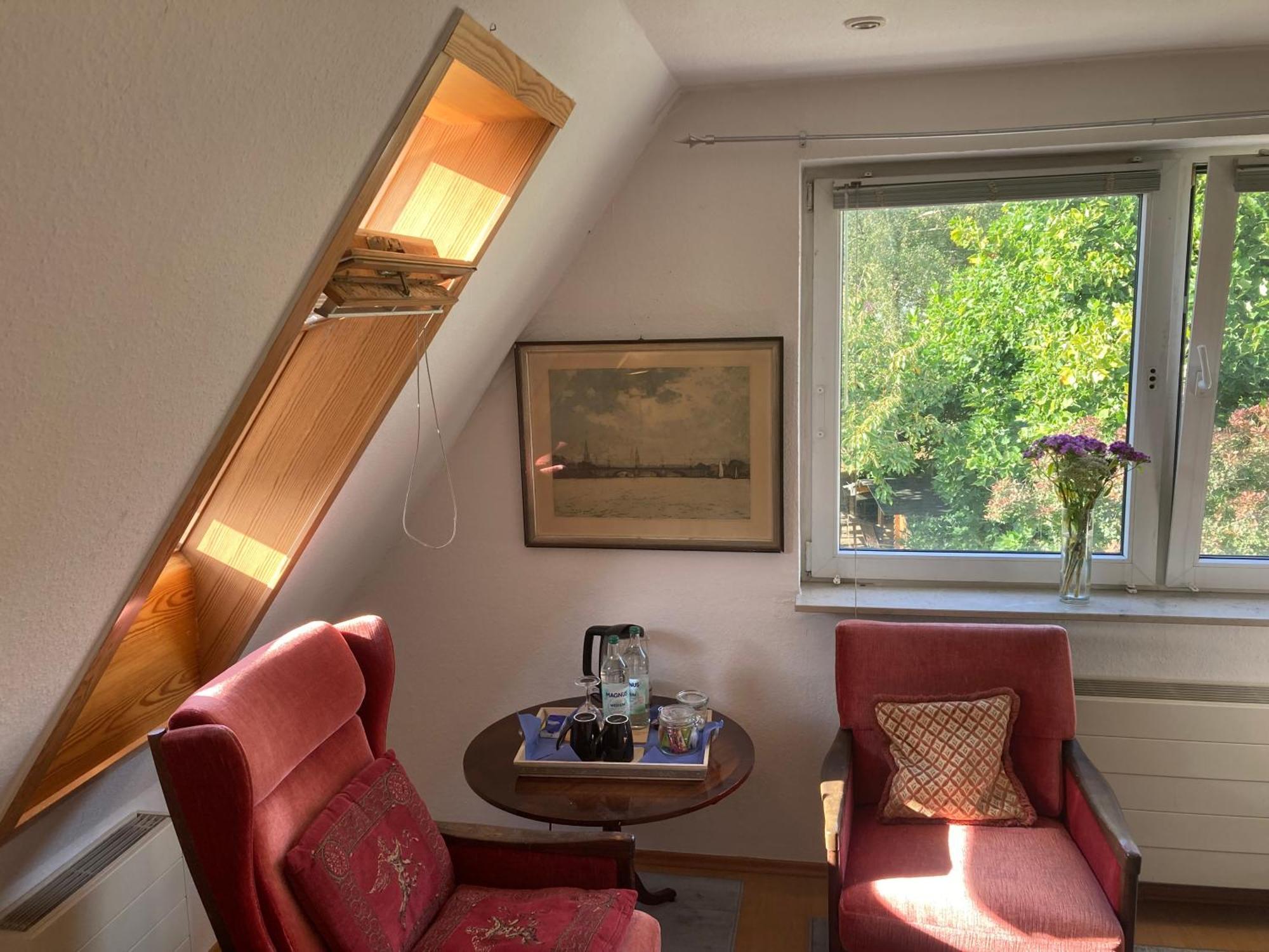 Privatzimmer Am Volkspark - Naehe Arenen Und Trabrennbahn Hamburg Bagian luar foto